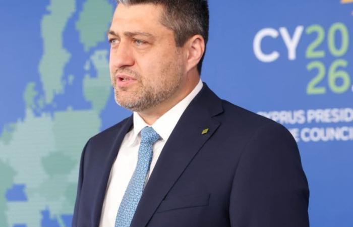 Сергій Ніжинський заявив у ТСК про 10 тисяч євро від Злочевського, правоохоронців ця інформація не зацікавила