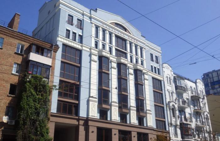 У центрі Києва відбувається захоплення ЖК “Патріарх Холл” під керівництвом Олега Кіпера