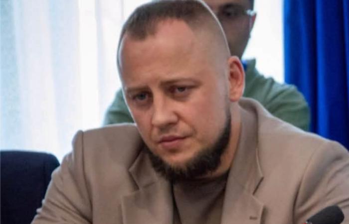 Елітні схеми з паркомісцями та житло на родичів: нові питання до декларації посадовця Мінвідновлення