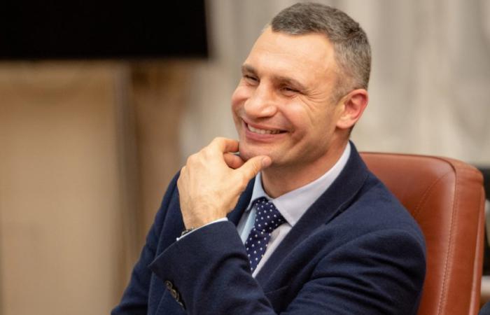 280 мільйонів на РАГС замість укриттів: КМДА замовила скандальну реставрацію палацу одружень