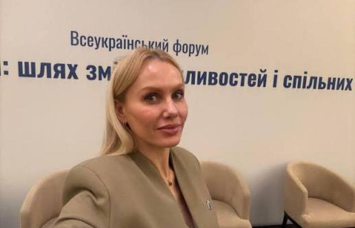Офіси в Іспанії, біткоїни з помилкою в мережі та мільйонний автопарк сина: що задекларувала головна освітянка Дубна Наталія Іваницька