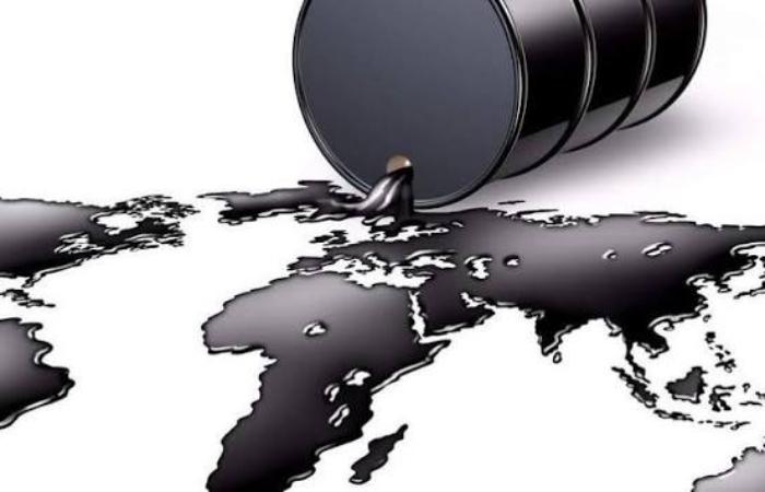 МВФ попередив про загрозу нової глобальної кризи: нафтові резерви виснажуються, борги зростають, економіка втрачає стійкість