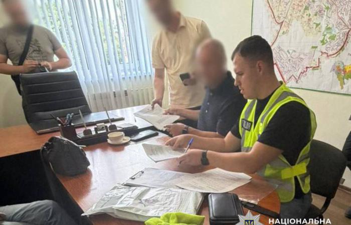 Розкрадання на дорогах Києва: у Солом'янському та Деснянському ШЕУ виявили збитки на 4,2 млн грн