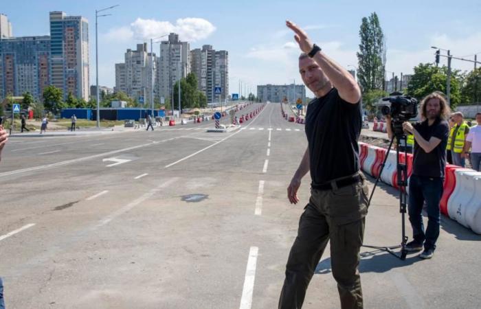 Проїзд у 3,75 раза дорожче, а затори ті самі: підсумки інфраструктурних витрат Києва за 9 місяців 2026 року