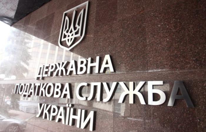 Армія «паперових» мільярдерів: як сотні українців володіють тисячами підприємств і чому держава мовчить