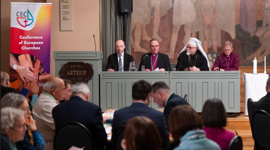 Протистояння імперії, сприяння миру: Церкви світу протистоять ідеології 